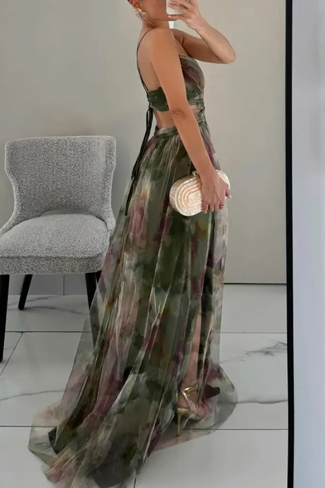 Giselle - Enchanting Floral Print Maxi Dress - Maxi Dress