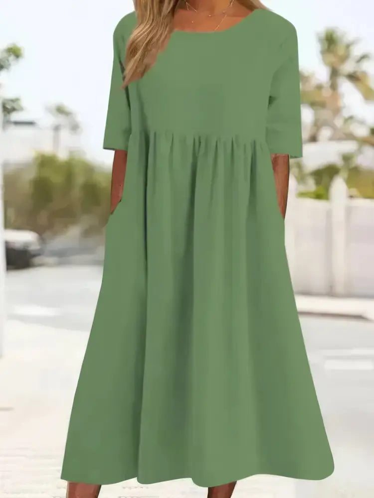 Maikee - Cotton dress with round neckline and pockets - Light green / S